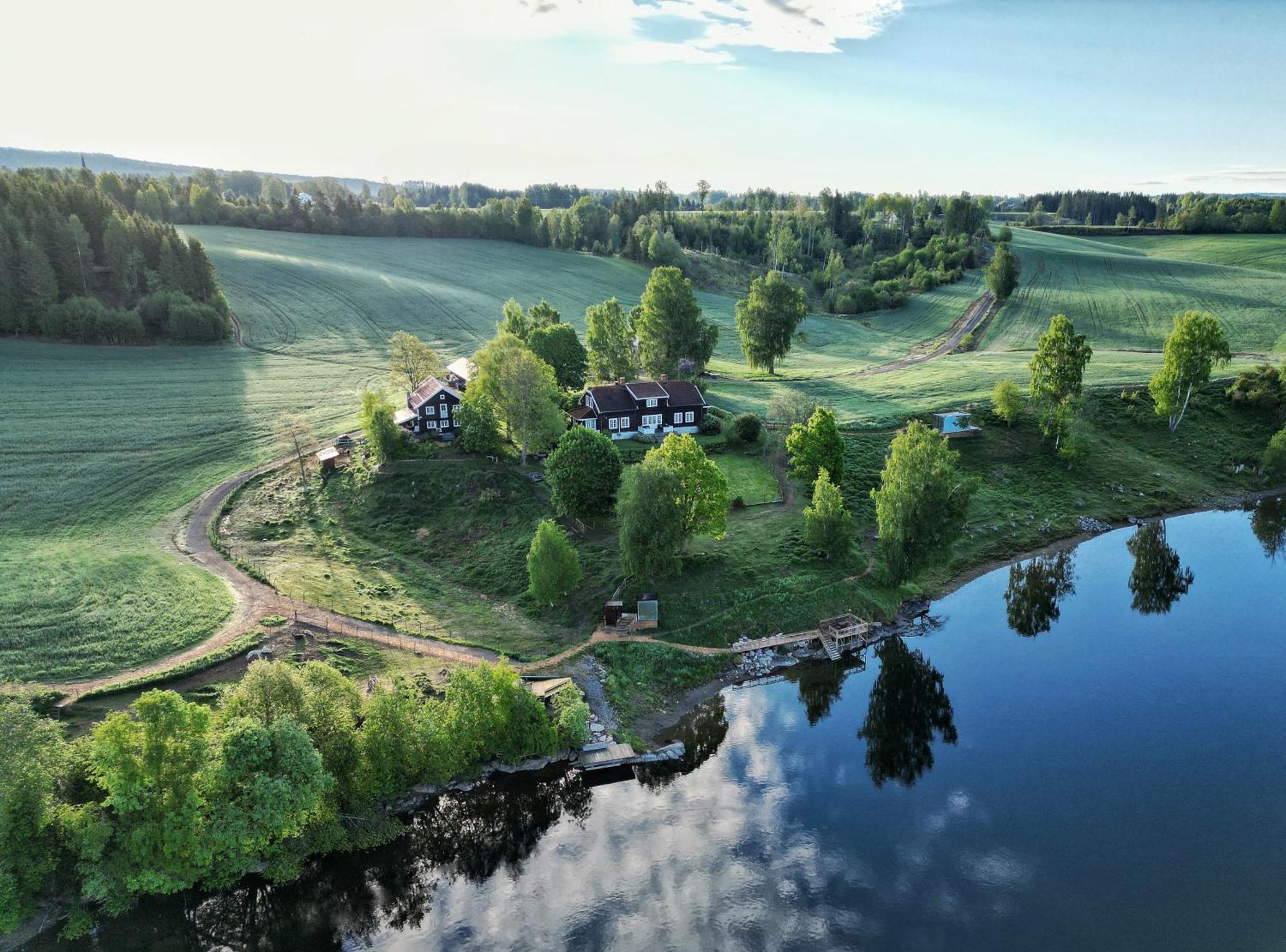 Wonderinn Riverside Årnes Exterior foto